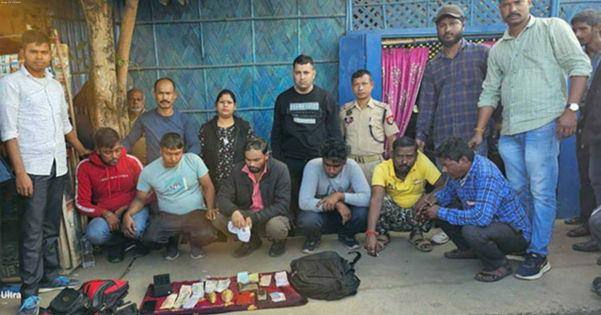 Assam STF seizes fake gold, Indian currency notes; six arrested